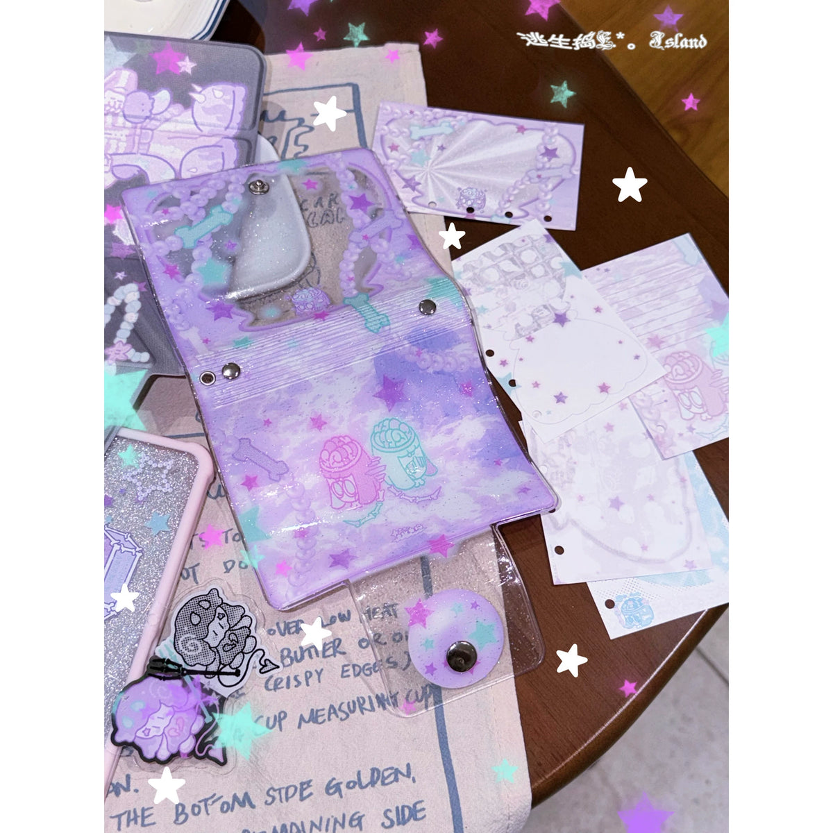 Clam and Little Skull M5 Binder